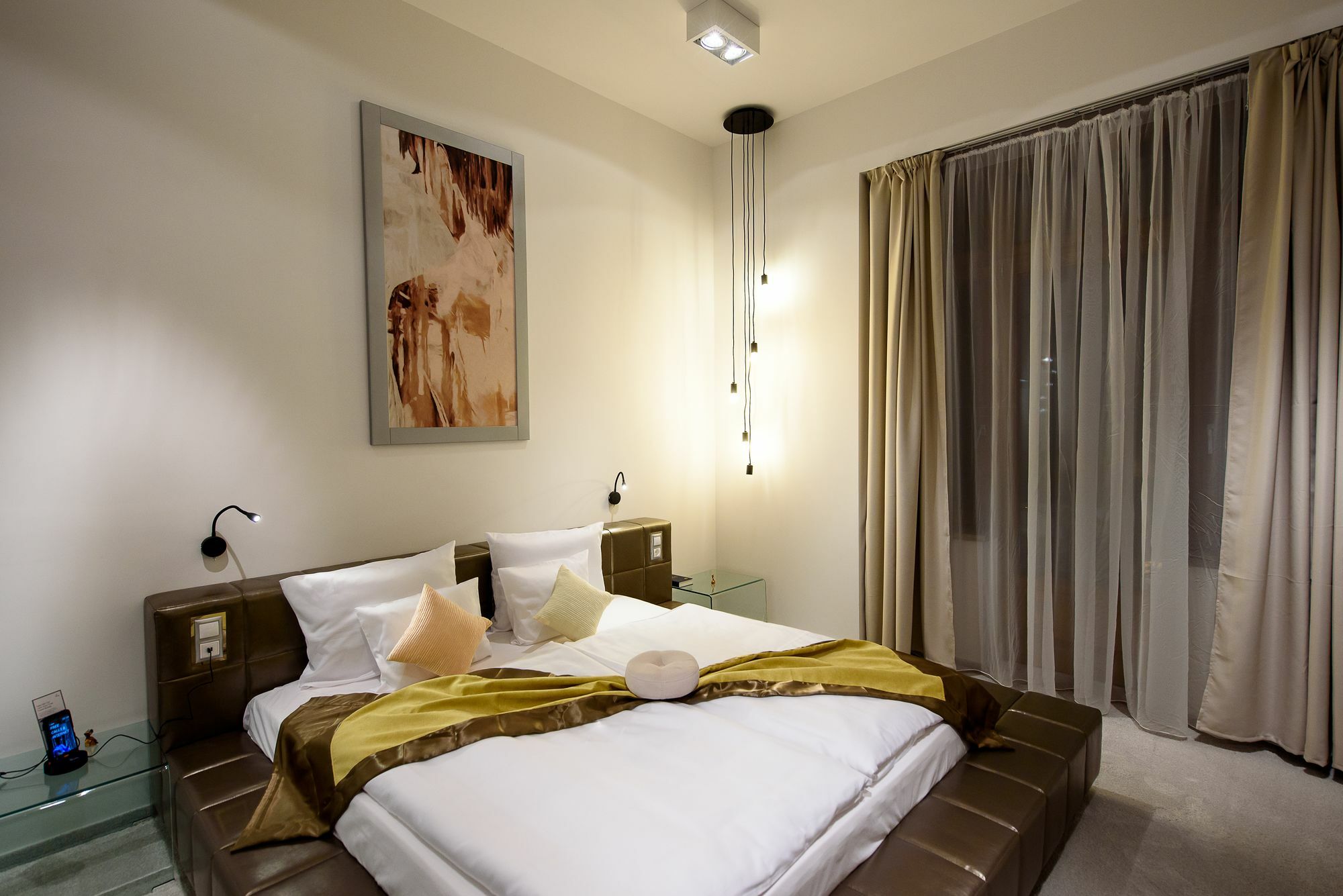 Apartament Karoly Corner Residences